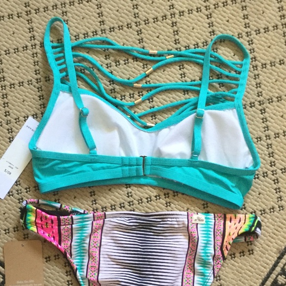 🆕 NWT! KENSIE Turquoise Strappy Bikini Top 🐠🐬☀️ - Picture 5 of 8